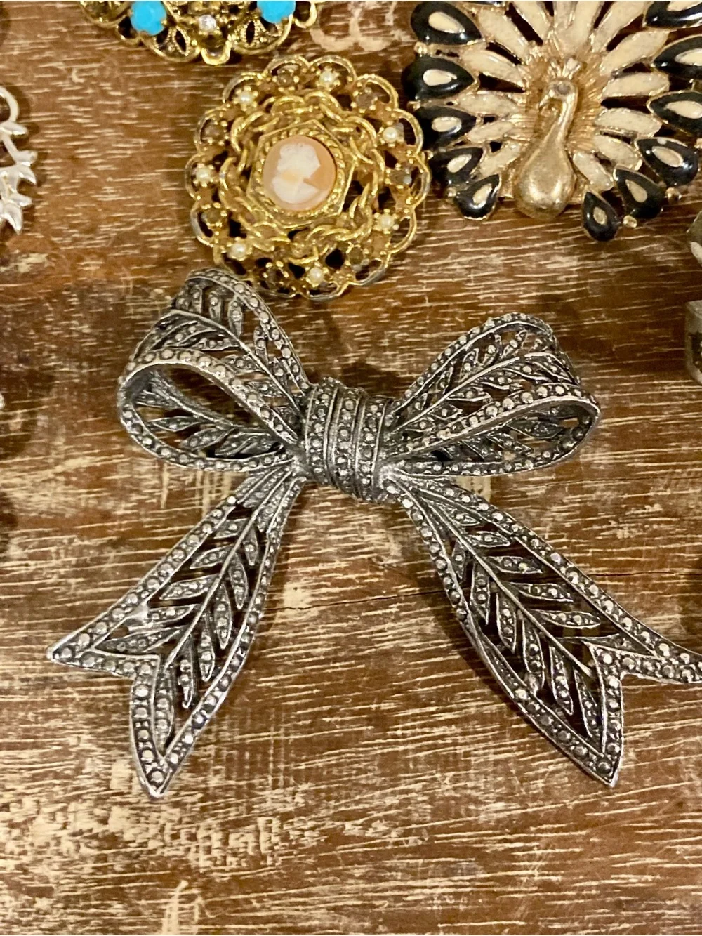 Broken Junk Jewelry Lot for Crafting - Picture 6 of 16